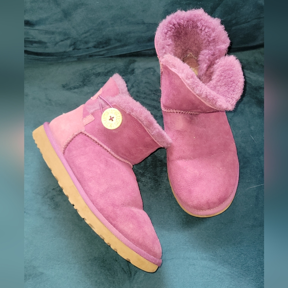 Ugg Bailey Button Short Purple Boots